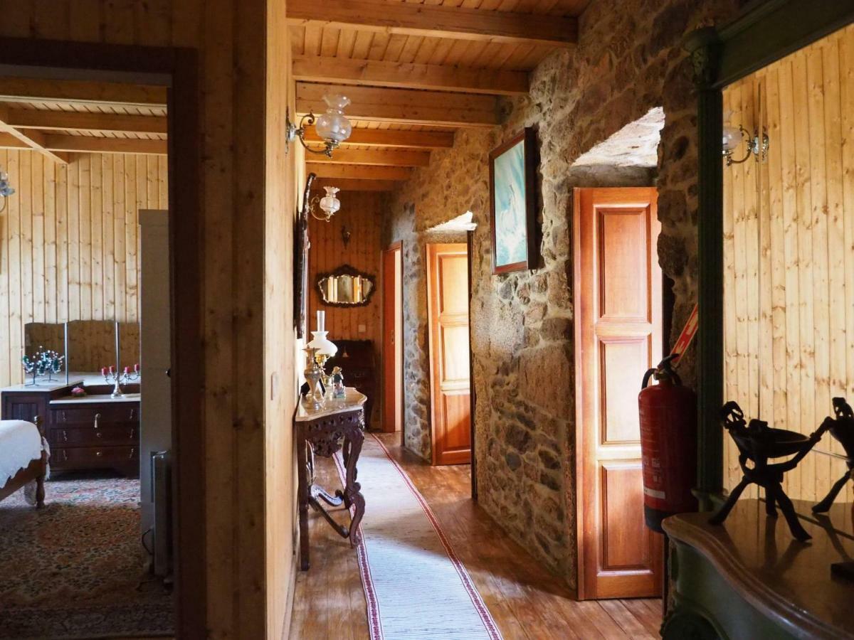 Гостевой дом Casa Do Monge Leomil Экстерьер фото